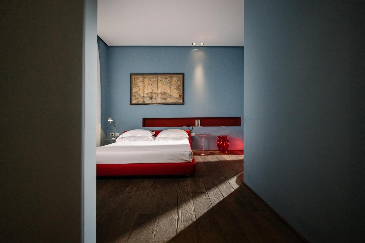Palazzo Segreti Hotel Milan Exterior photo